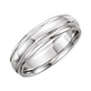 Comfort-Fit Wedding Band Ring in Platinum ( Size 9 )