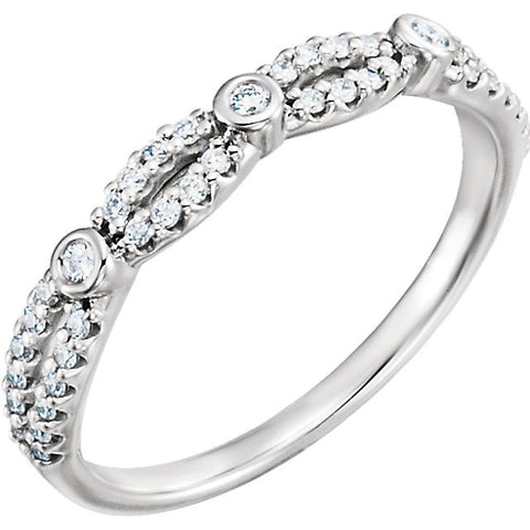 10k White Gold 1/4 CTW Diamond Band, Size 7